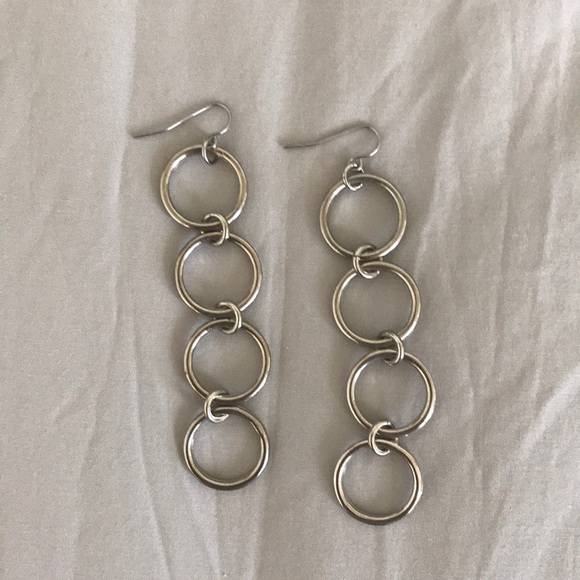 Vanessa Mooney the Kiley earrings
